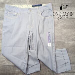 Faded Glory Mid Rise Capri Jeans Size 12